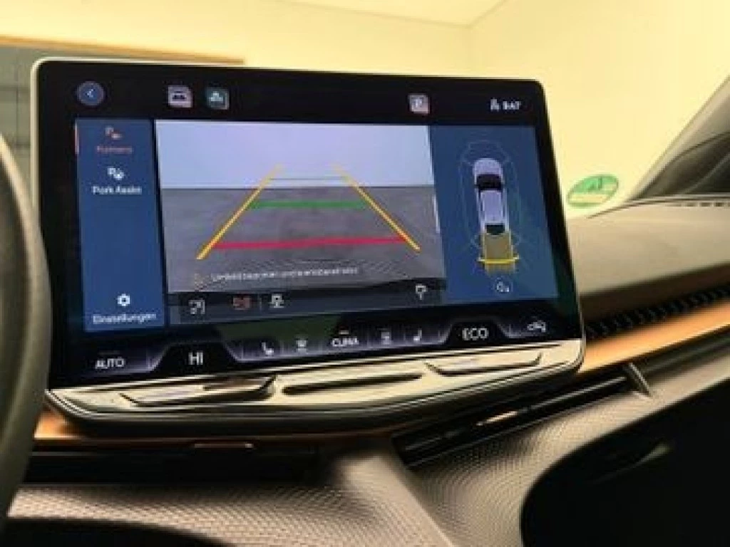 Hoofdafbeelding CUPRA Tavascan