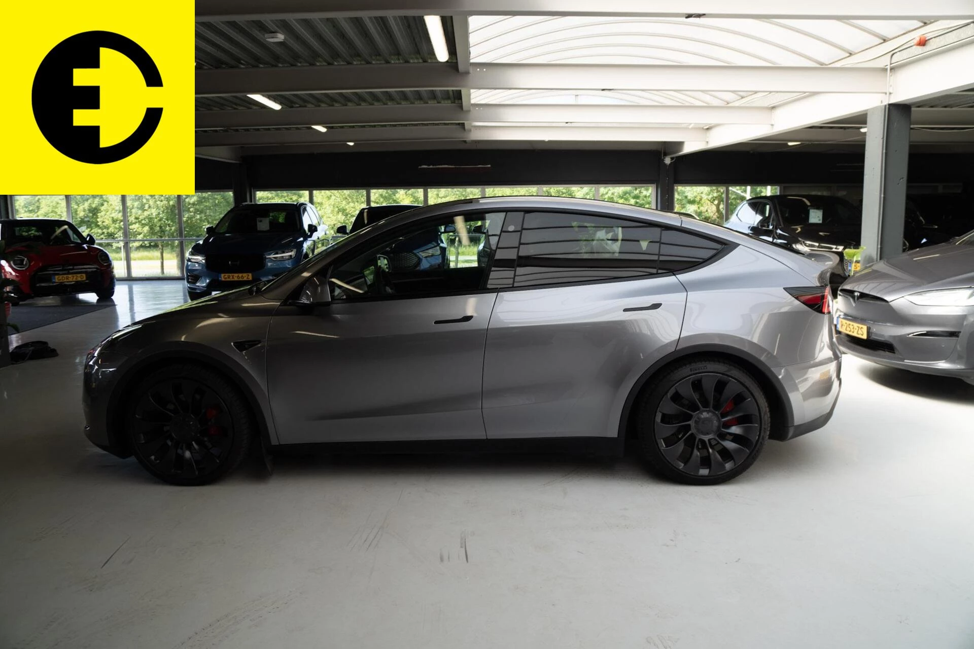 Hoofdafbeelding Tesla Model Y