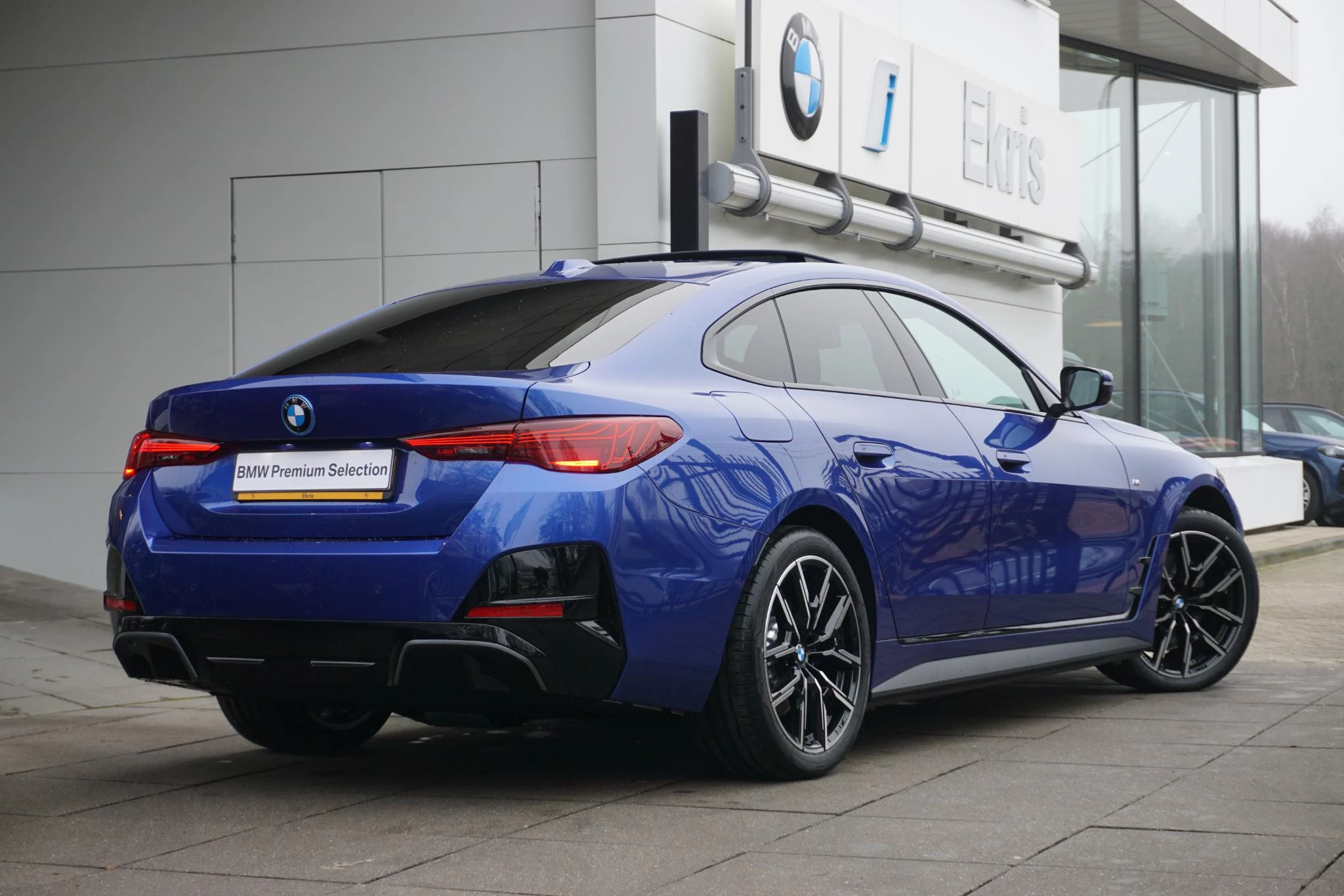 Hoofdafbeelding BMW i4