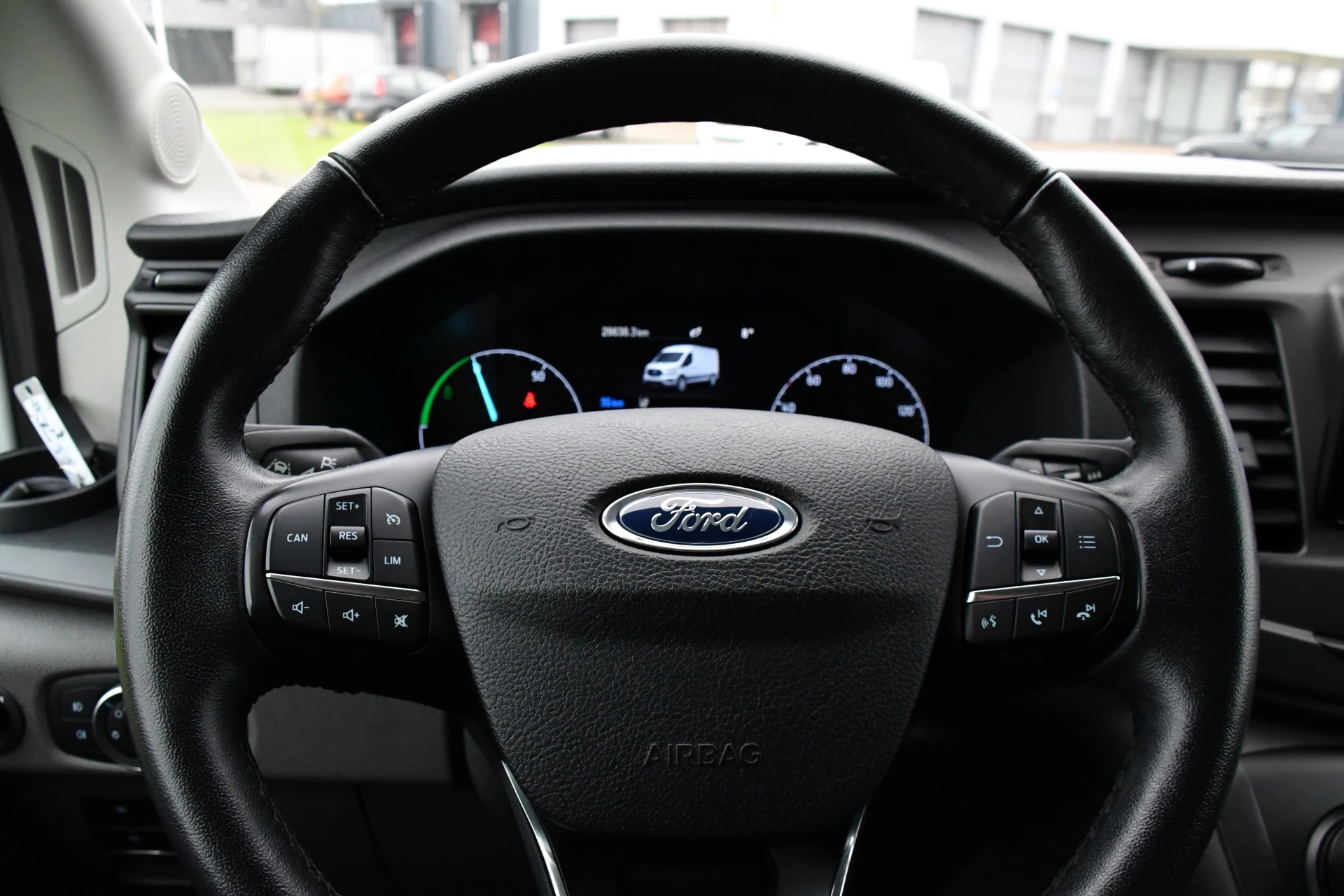 Hoofdafbeelding Ford E-Transit