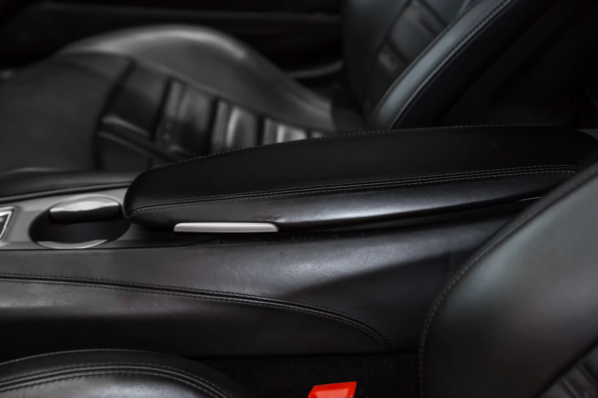 Hoofdafbeelding Ferrari F12