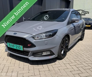 Ford Focus 2.0 ST | ST 2 | 250 PK | Recaro sport