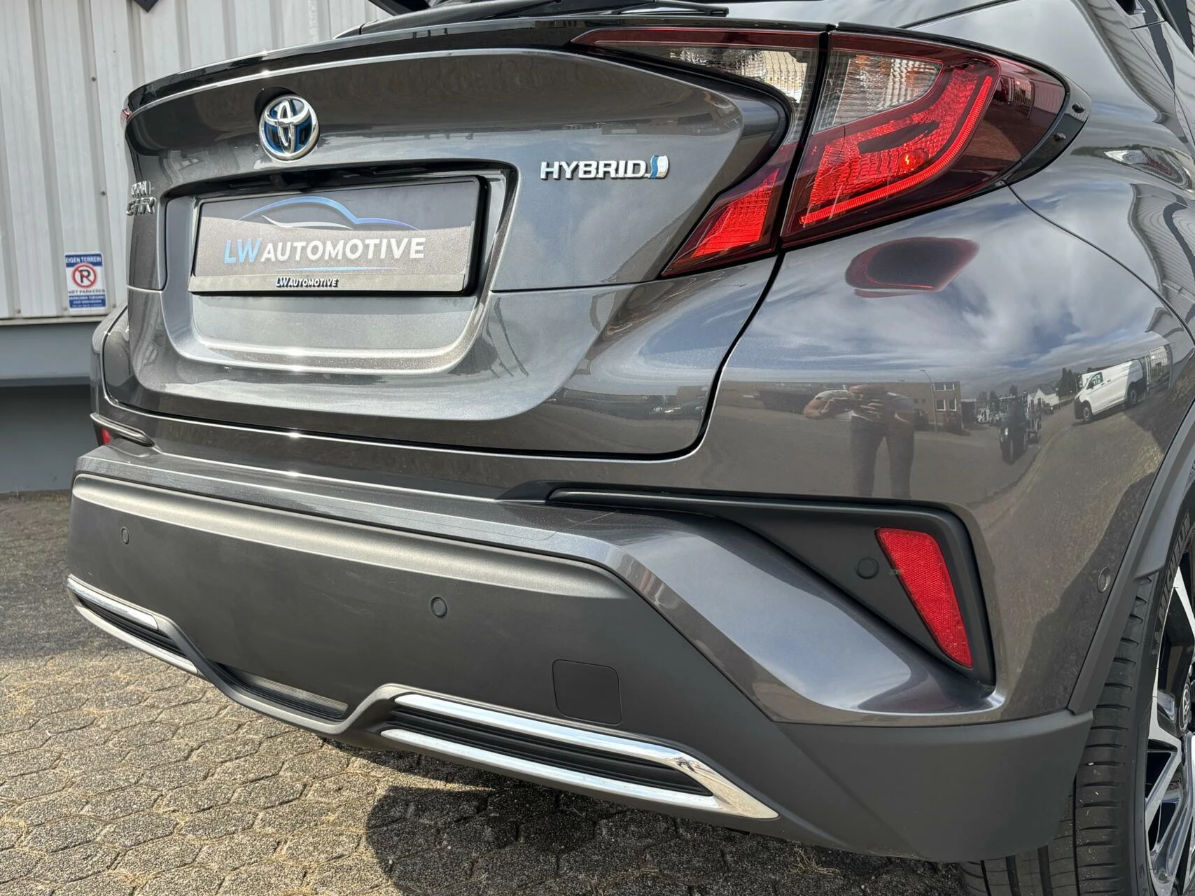 Hoofdafbeelding Toyota C-HR