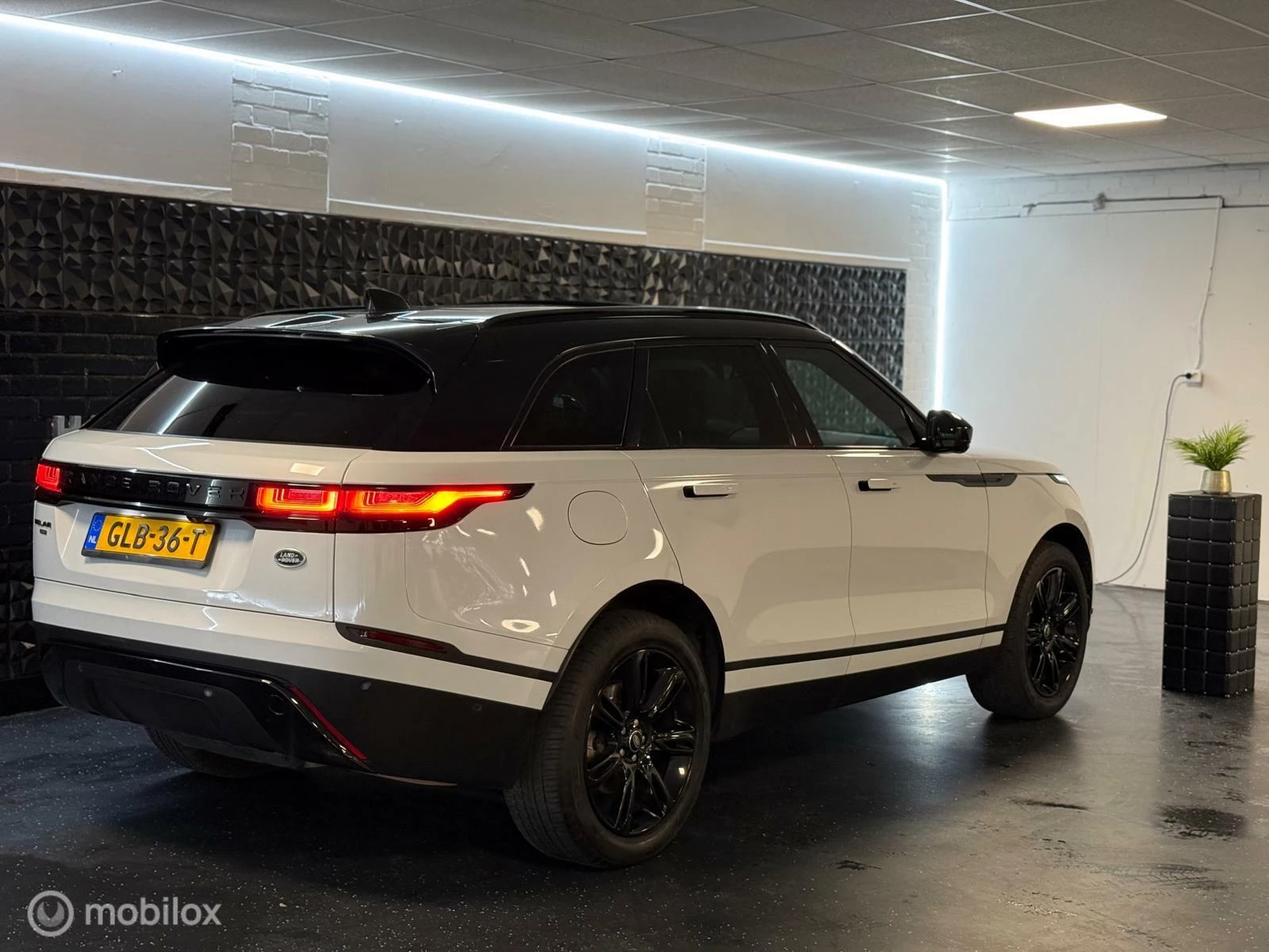 Hoofdafbeelding Land Rover Range Rover Velar