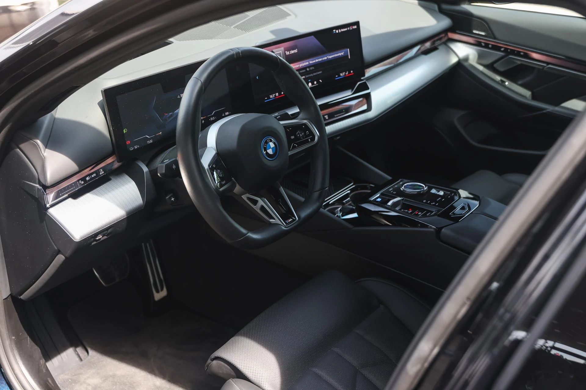 Hoofdafbeelding BMW i5