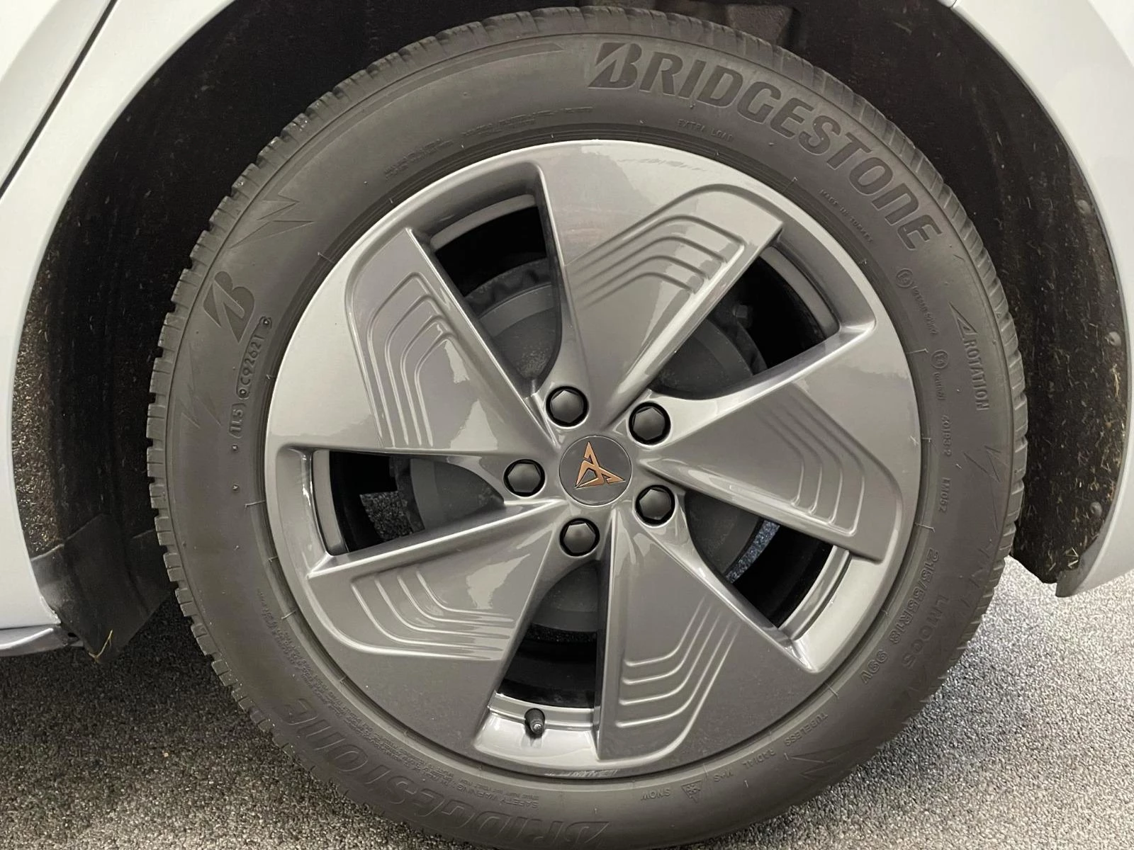 Hoofdafbeelding CUPRA Born