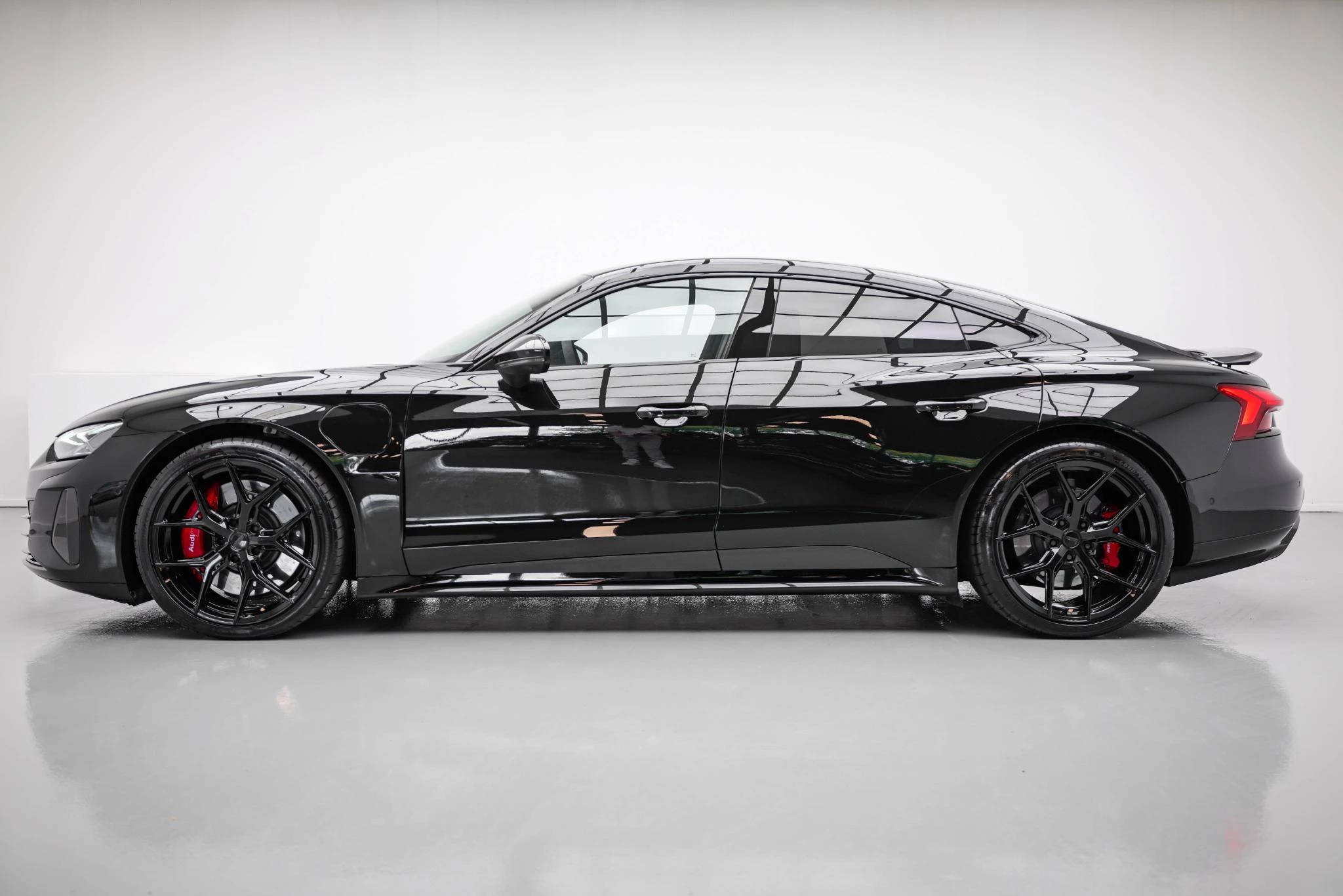 Hoofdafbeelding Audi e-tron GT