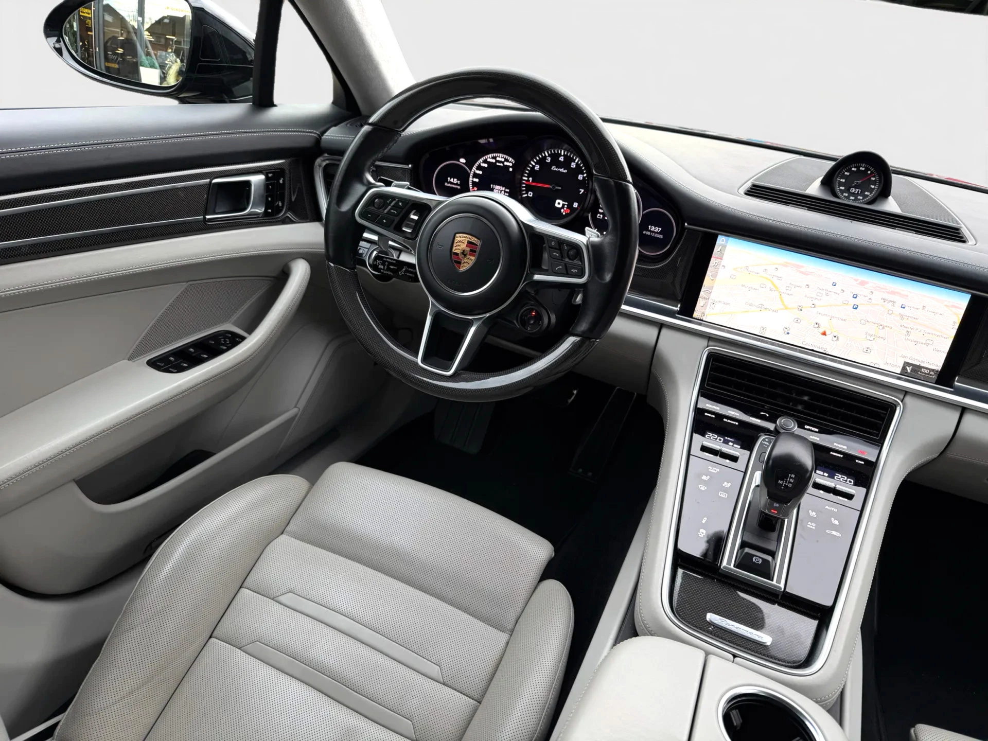 Hoofdafbeelding Porsche Panamera