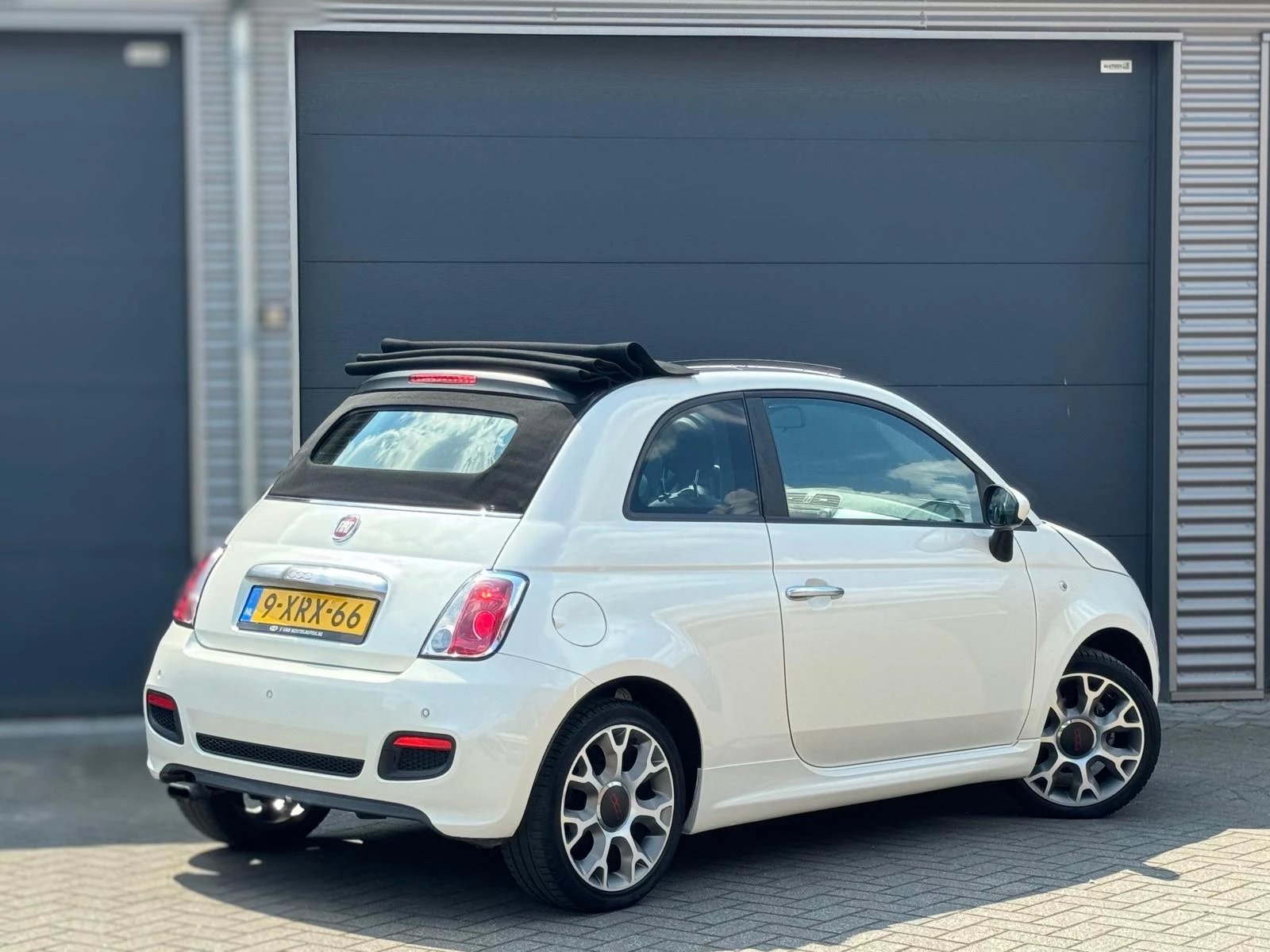 Hoofdafbeelding Fiat 500C