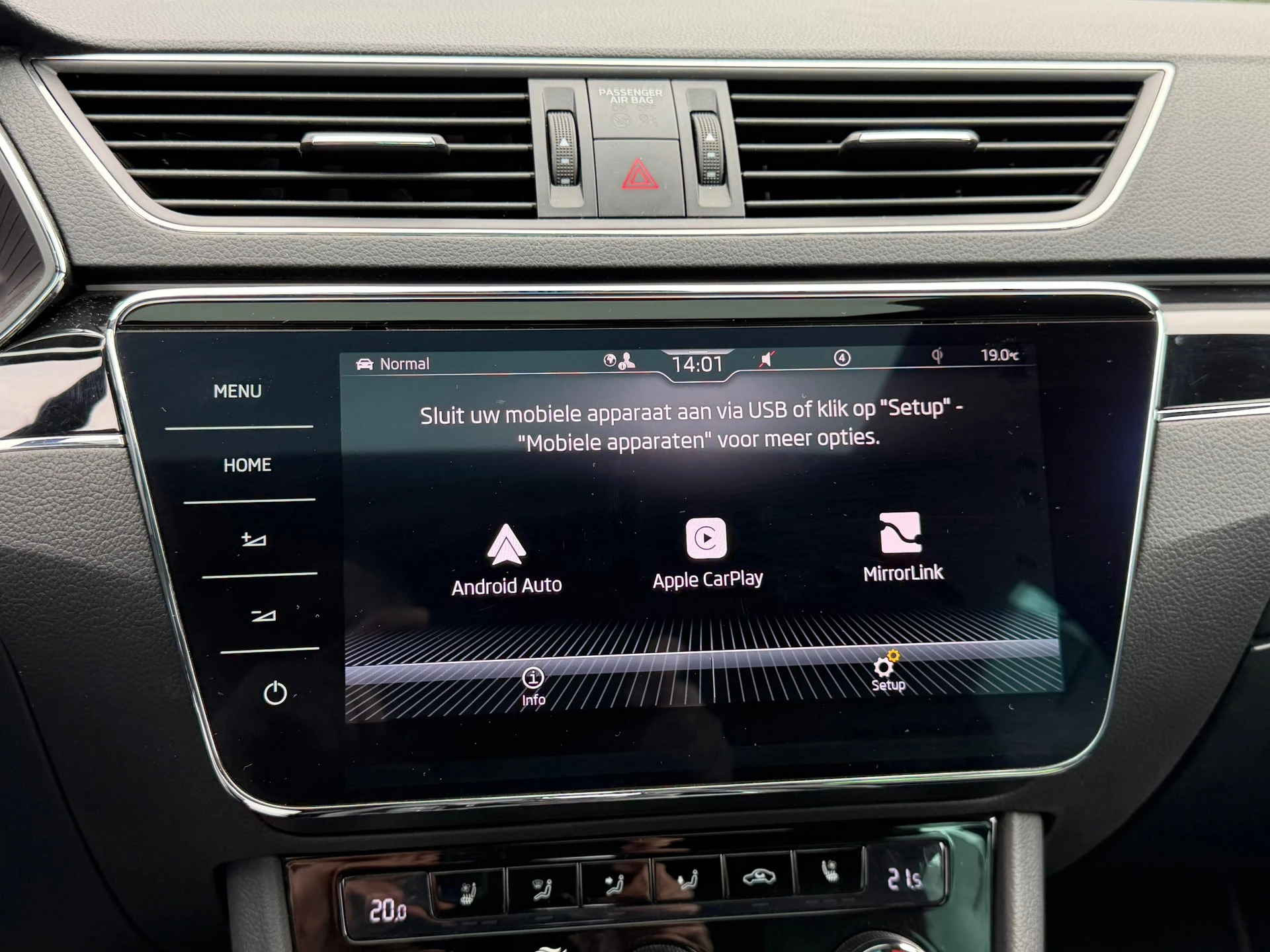 Hoofdafbeelding Škoda Superb
