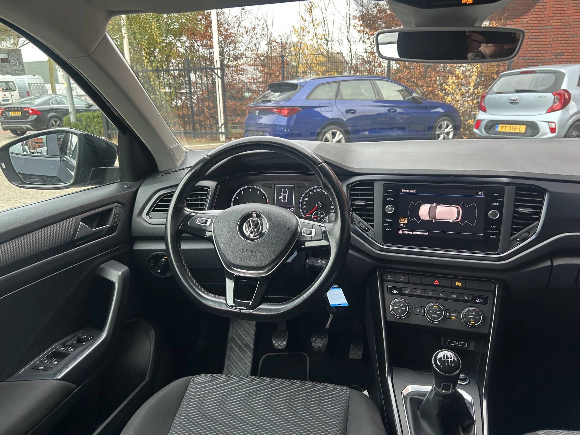 Hoofdafbeelding Volkswagen T-Roc