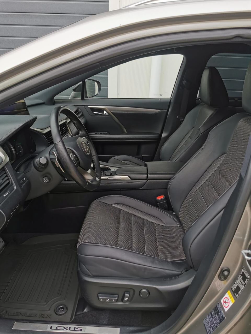 Hoofdafbeelding Lexus RX