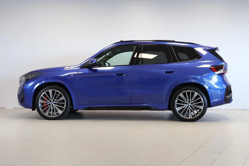 Hoofdafbeelding BMW iX1