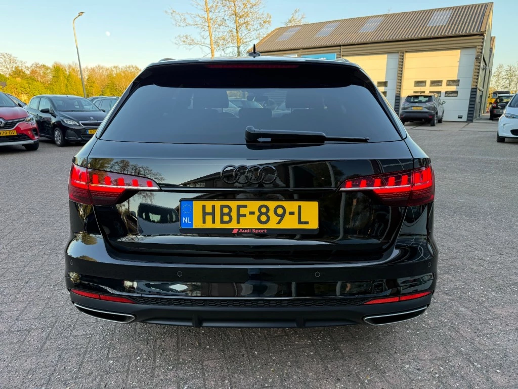 Hoofdafbeelding Audi A4