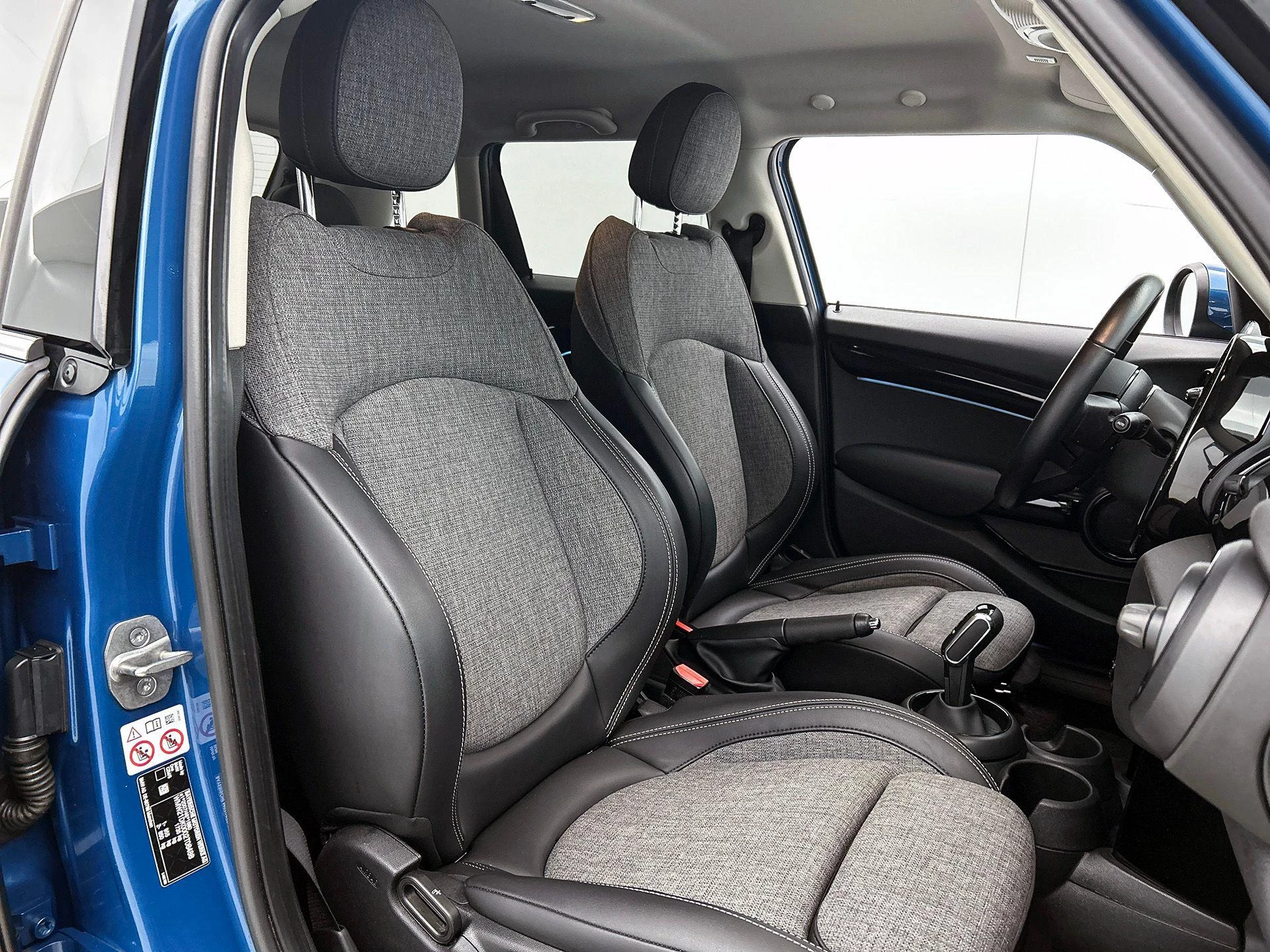 Hoofdafbeelding MINI One