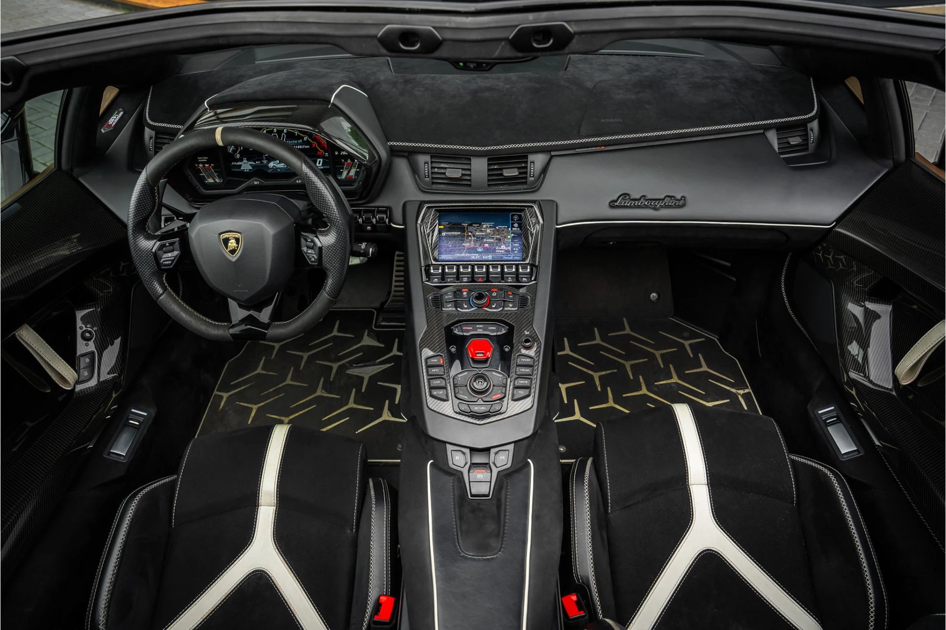 Hoofdafbeelding Lamborghini Aventador