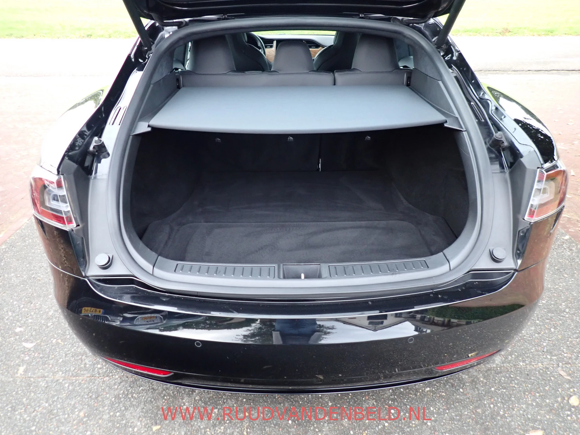 Hoofdafbeelding Tesla Model S