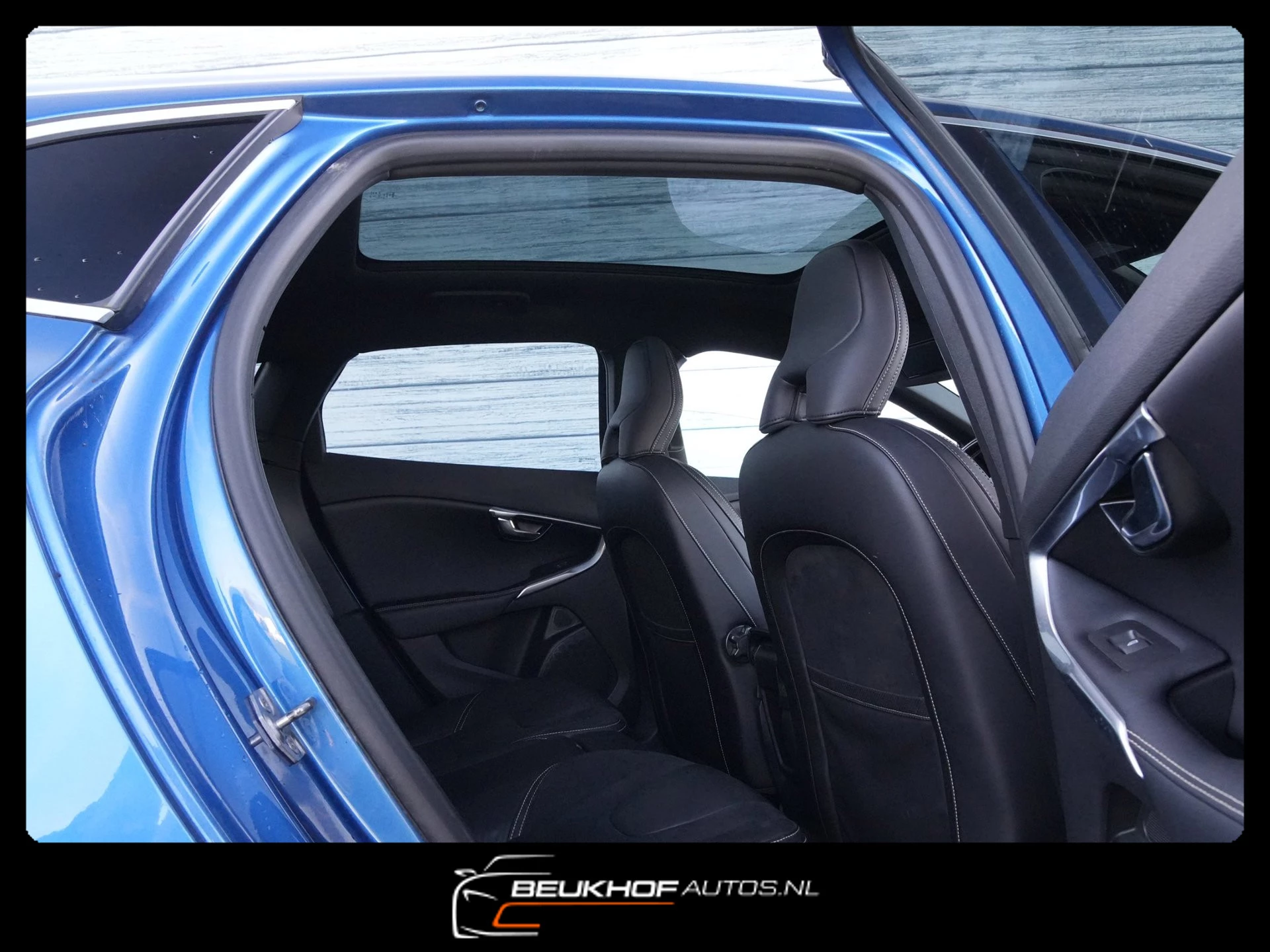Hoofdafbeelding Volvo V40