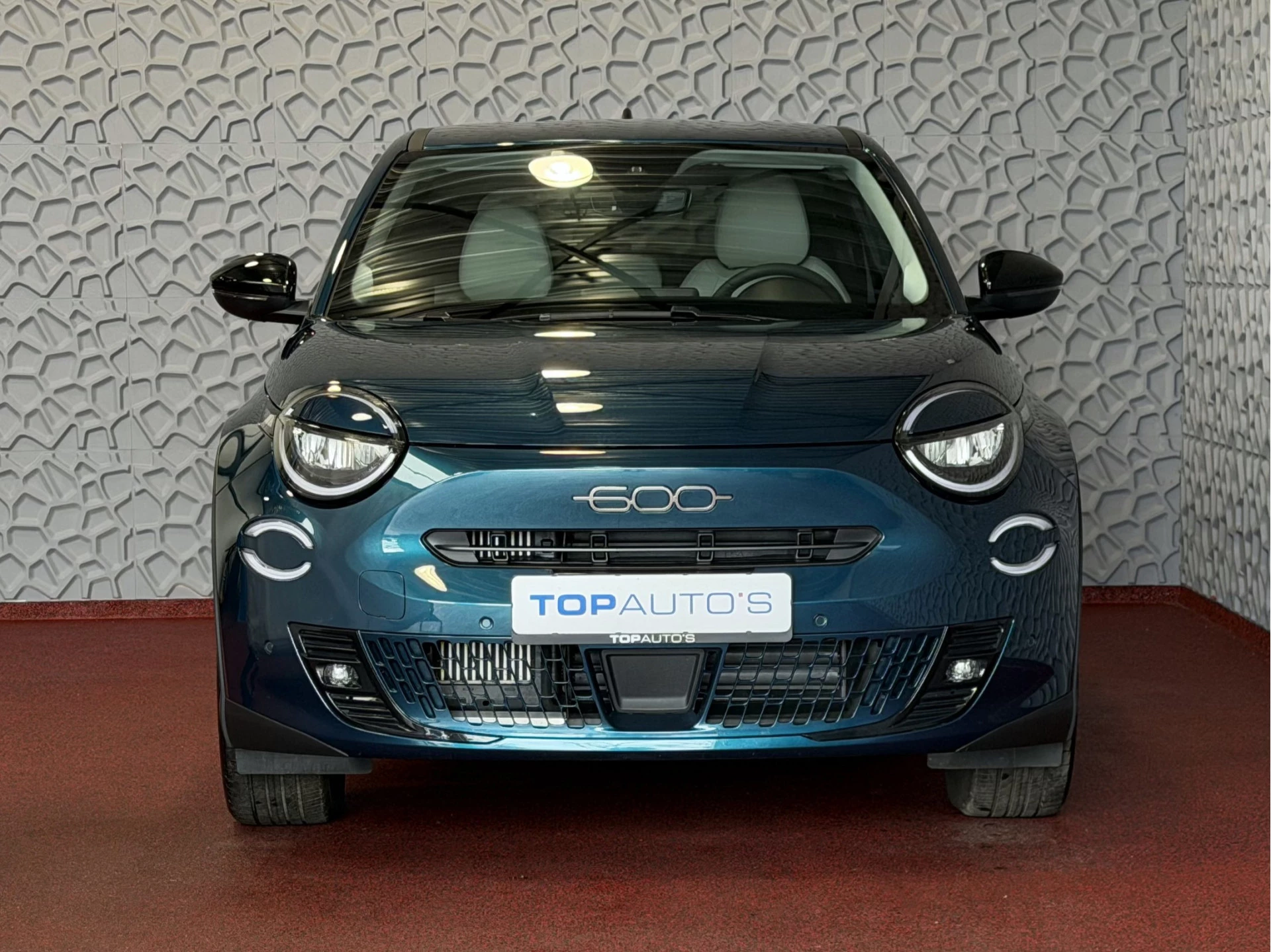 Hoofdafbeelding Fiat 600