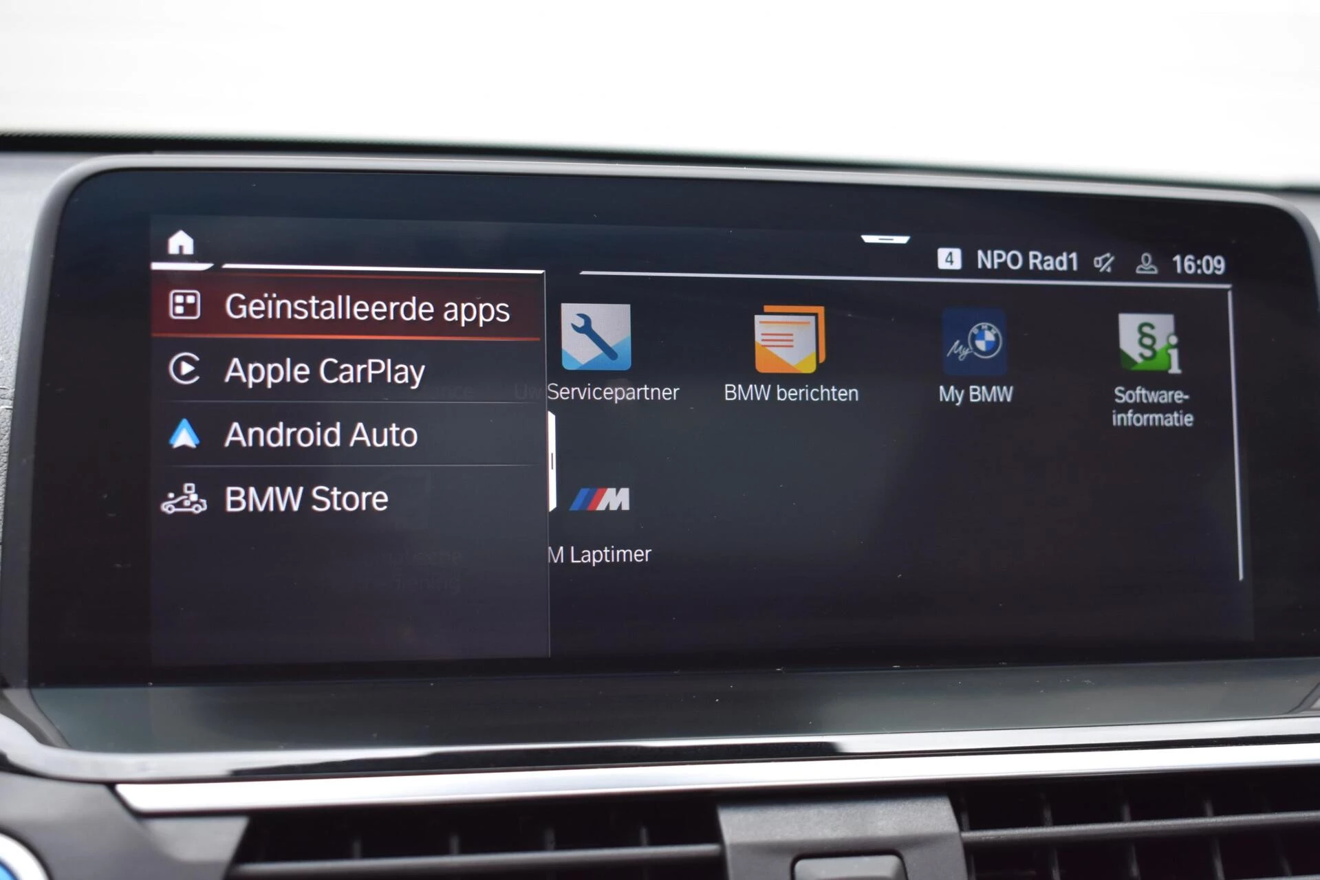 Hoofdafbeelding BMW iX3