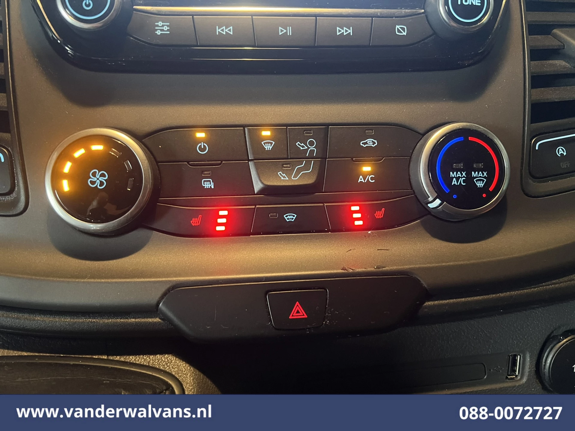 Hoofdafbeelding Ford Transit Custom
