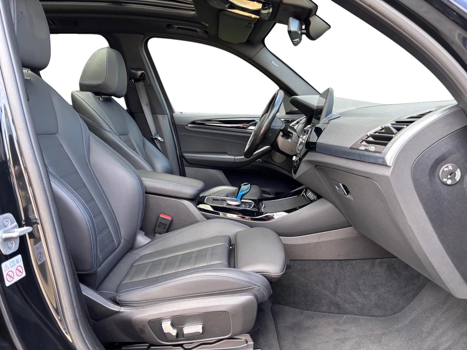 Hoofdafbeelding BMW iX3