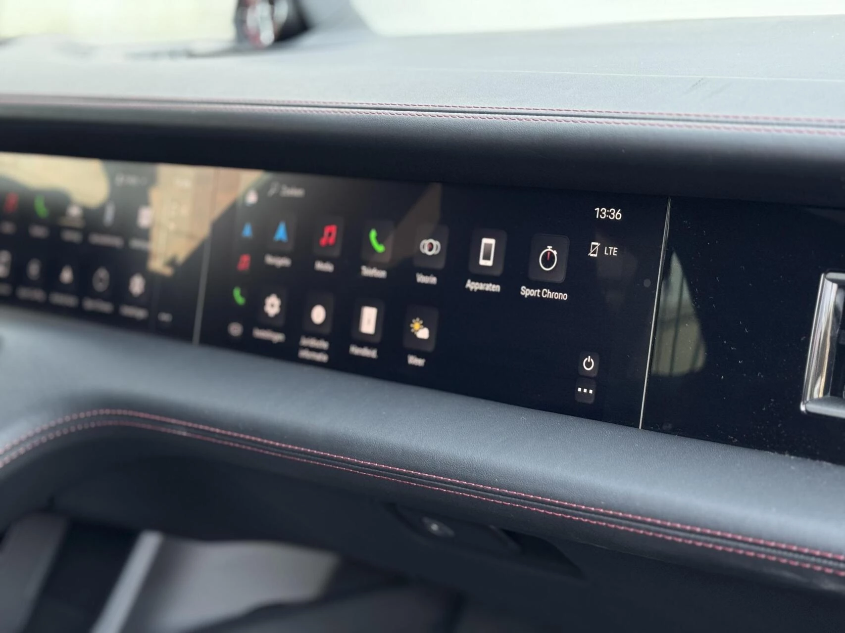 Hoofdafbeelding Porsche Taycan