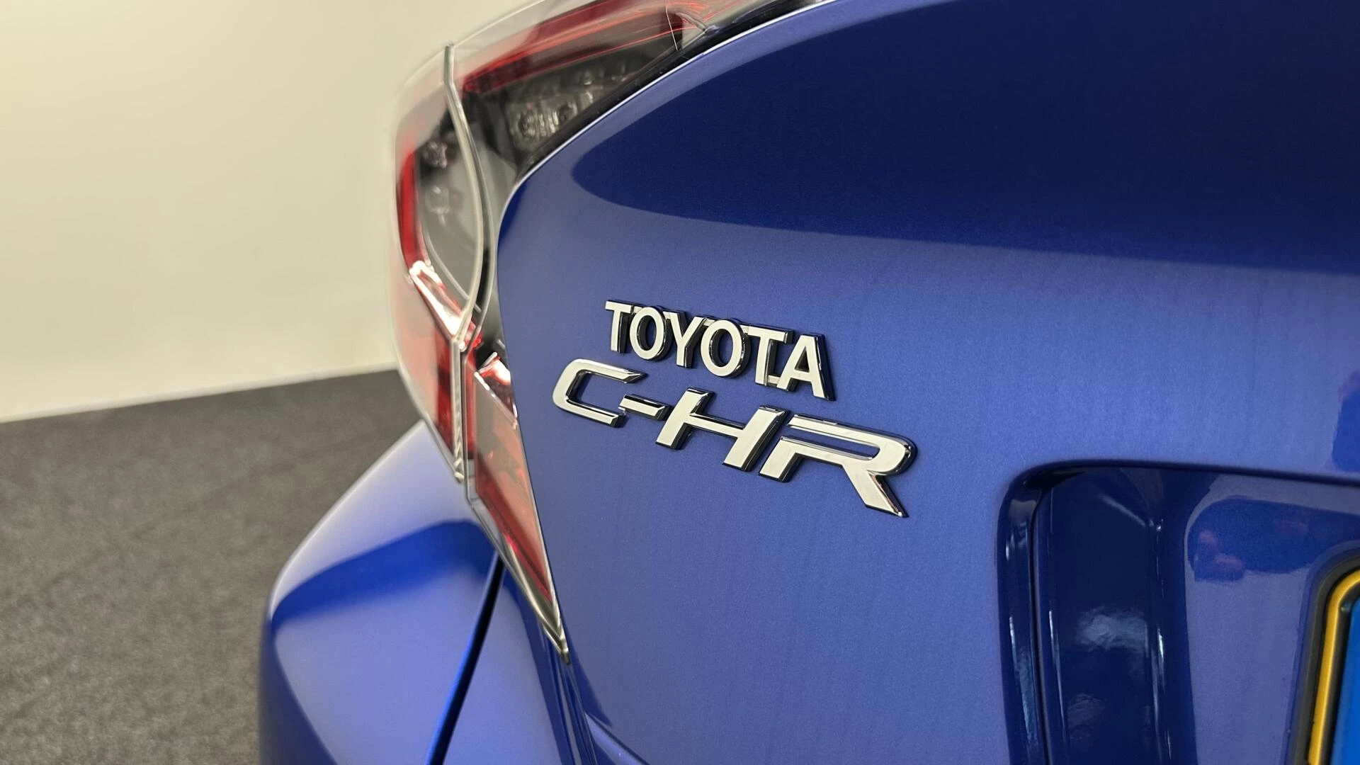 Hoofdafbeelding Toyota C-HR