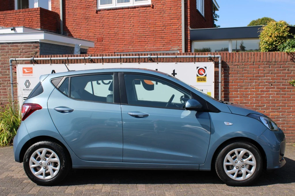 Hoofdafbeelding Hyundai i10