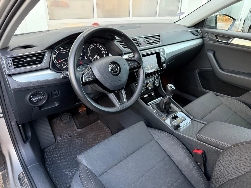 Hoofdafbeelding Škoda Superb