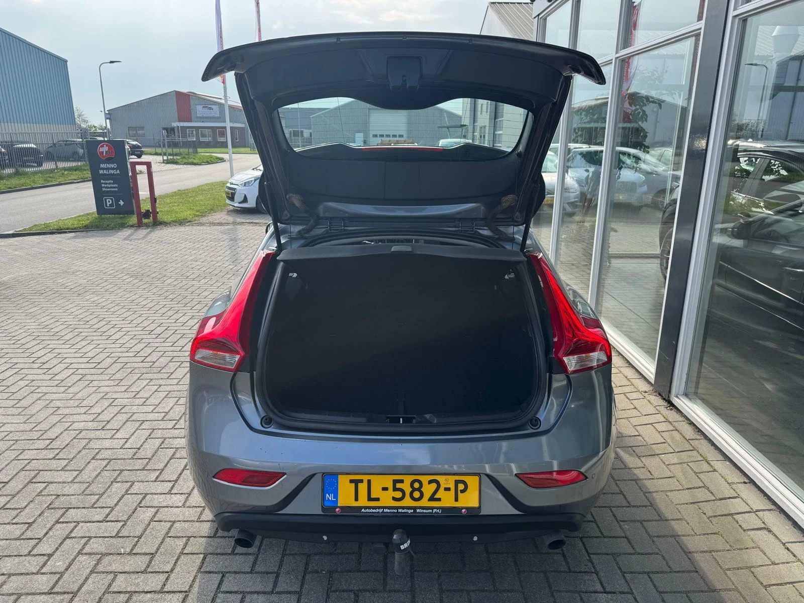 Hoofdafbeelding Volvo V40