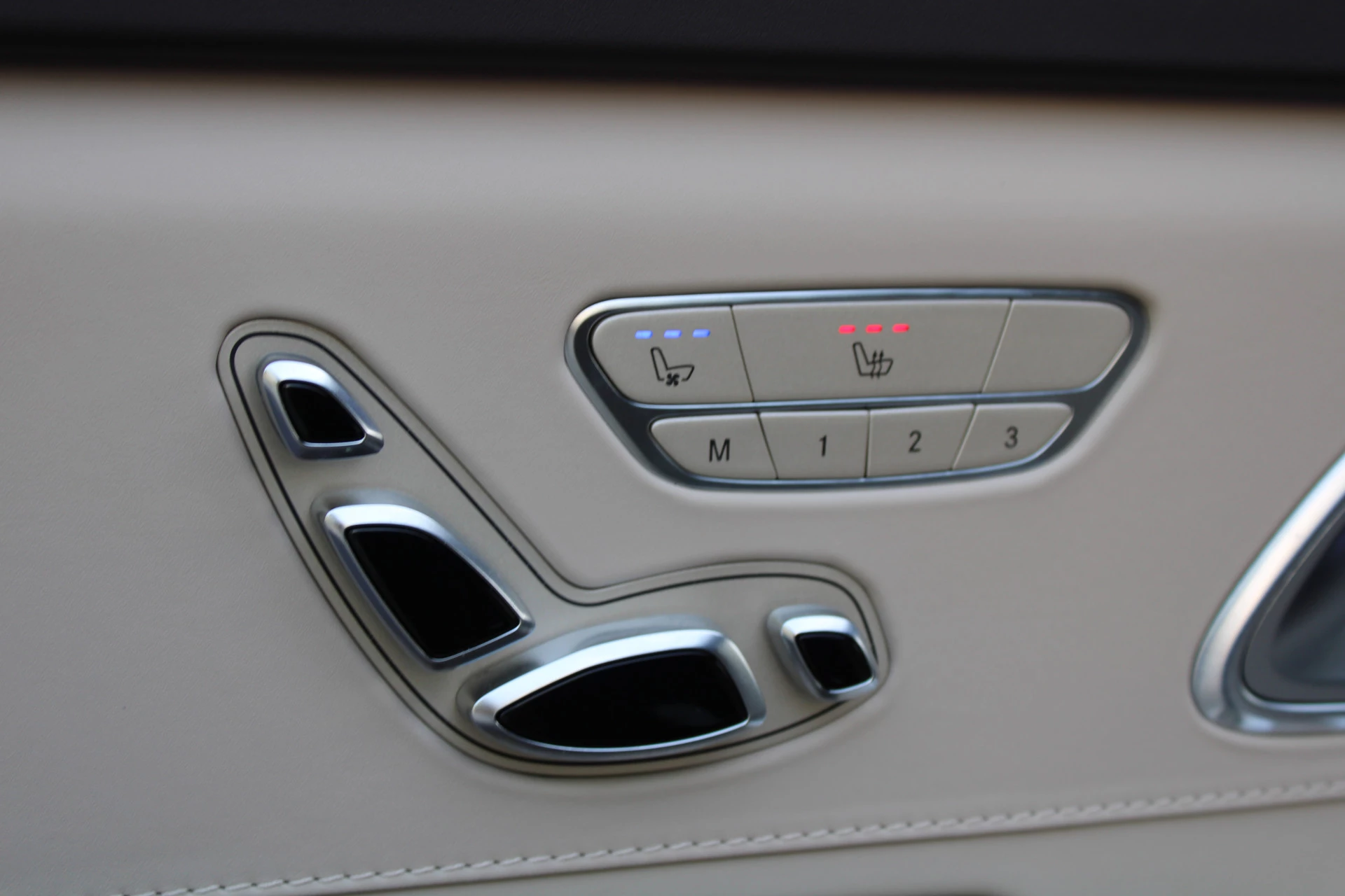 Hoofdafbeelding Mercedes-Benz S-Klasse