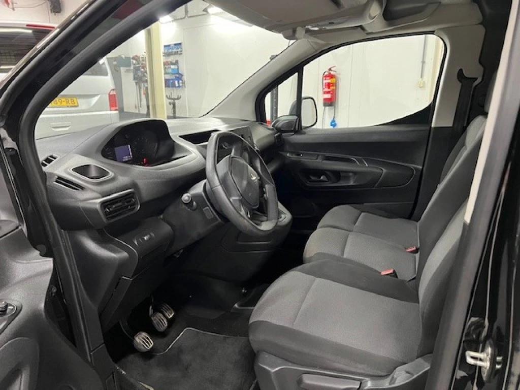 Hoofdafbeelding Peugeot Partner