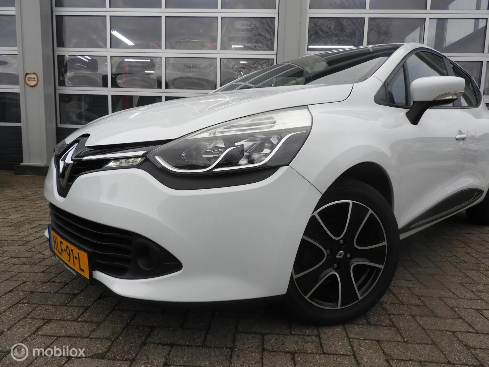 Hoofdafbeelding Renault Clio