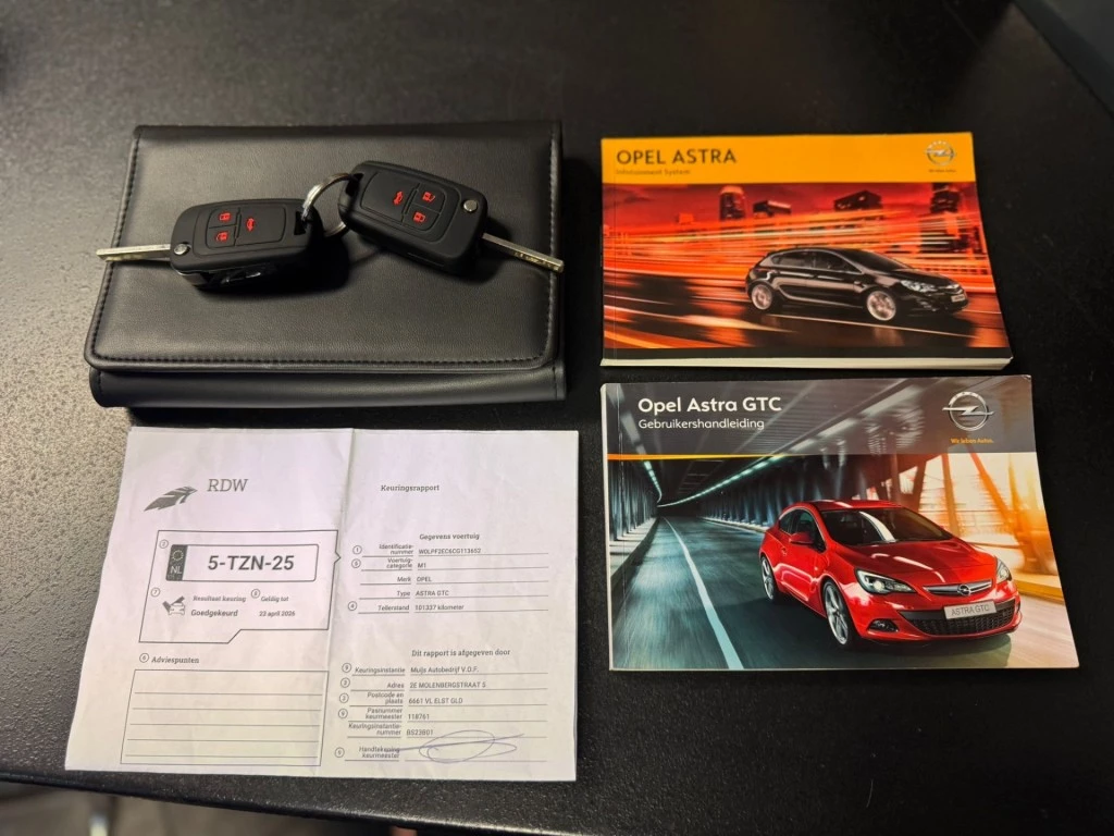 Hoofdafbeelding Opel Astra