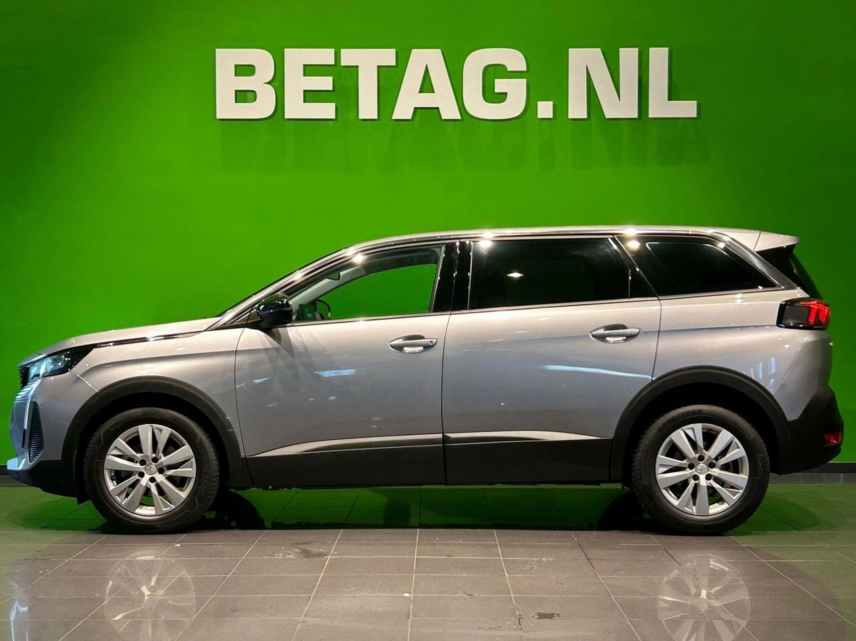 Hoofdafbeelding Peugeot 5008