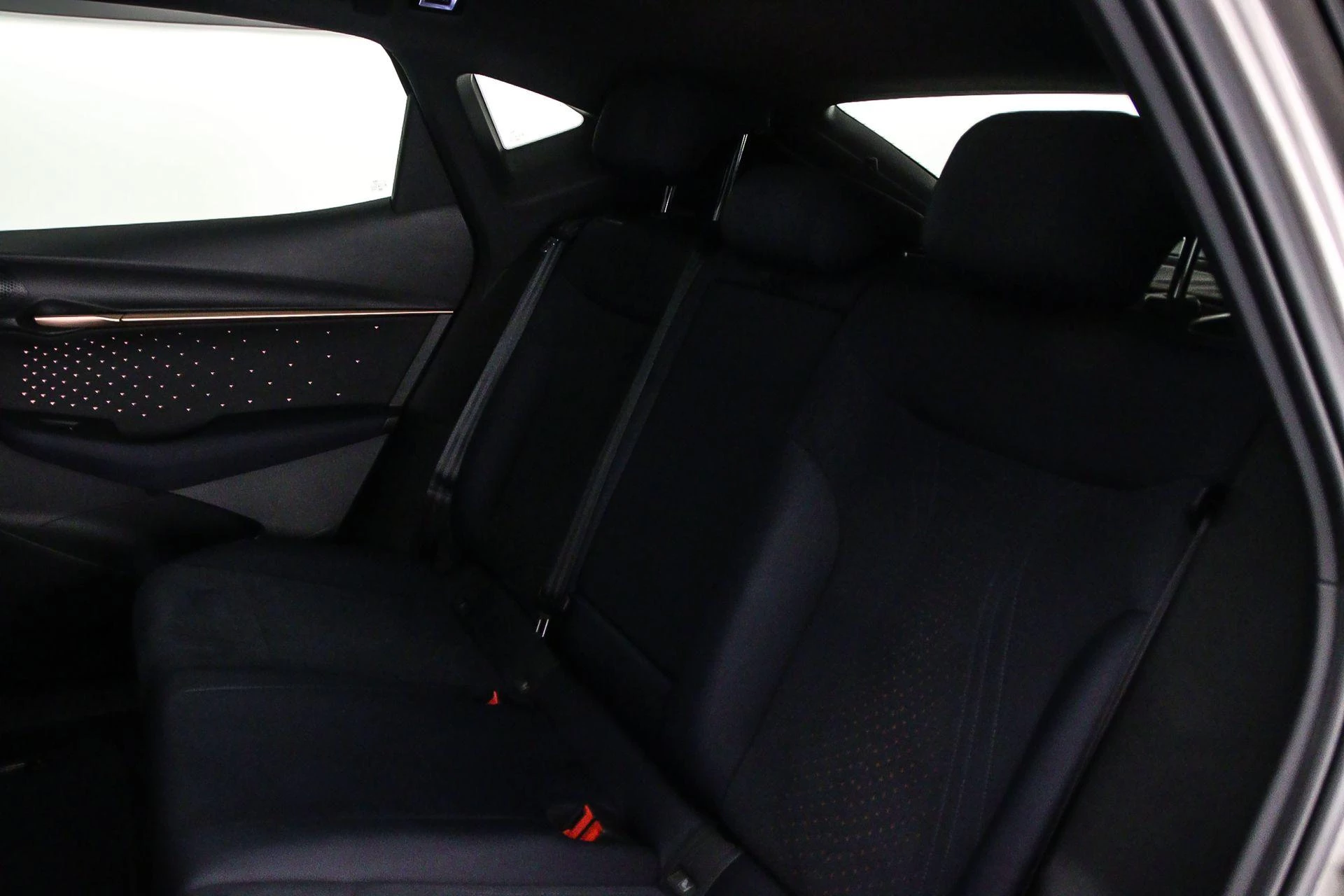 Hoofdafbeelding CUPRA Tavascan