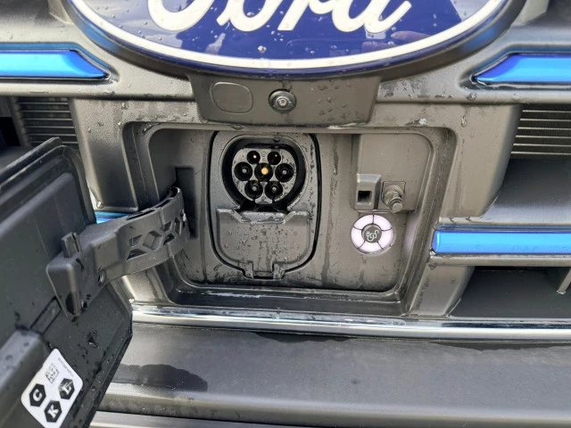 Hoofdafbeelding Ford E-Transit