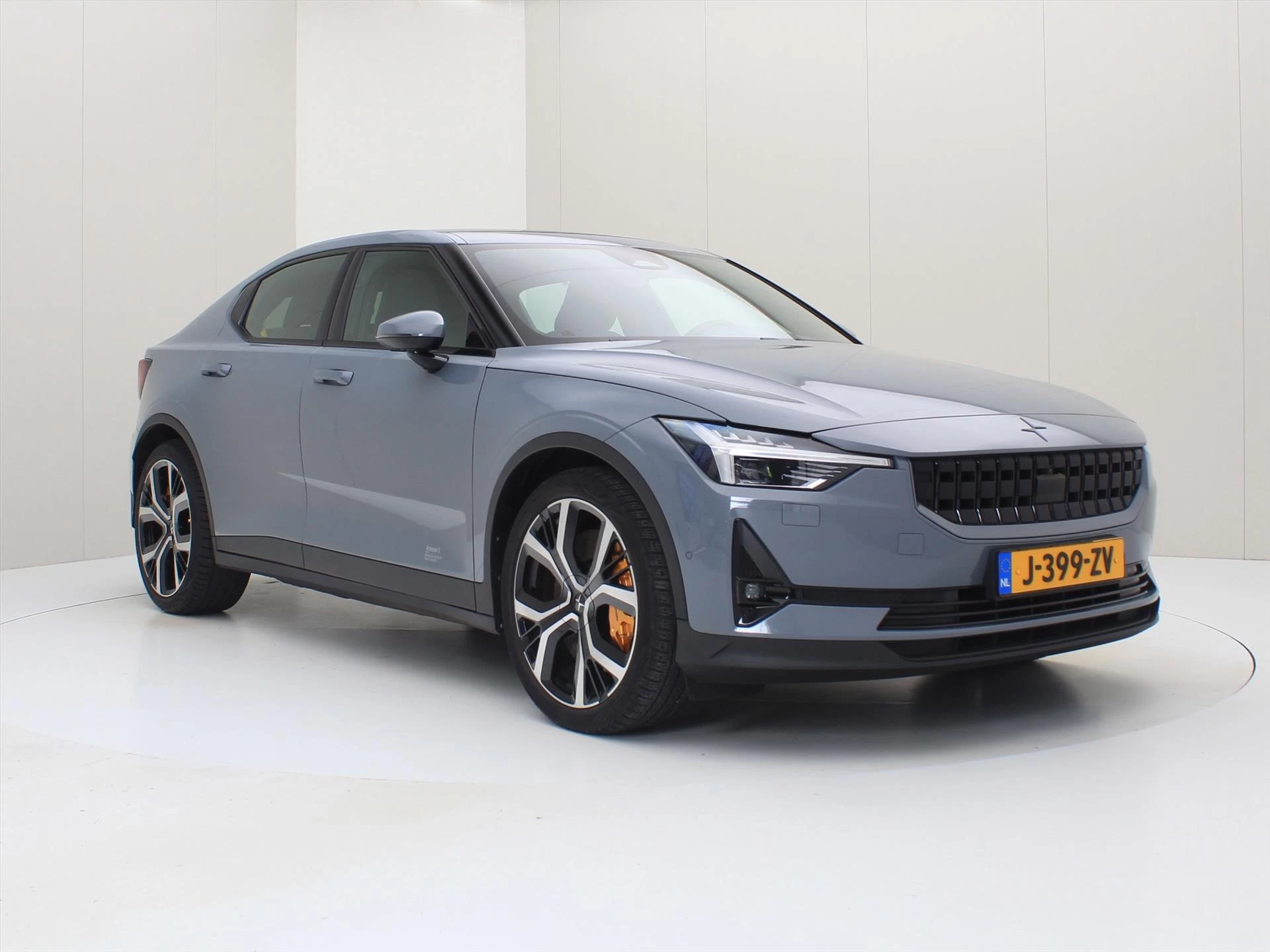 Hoofdafbeelding Polestar 2
