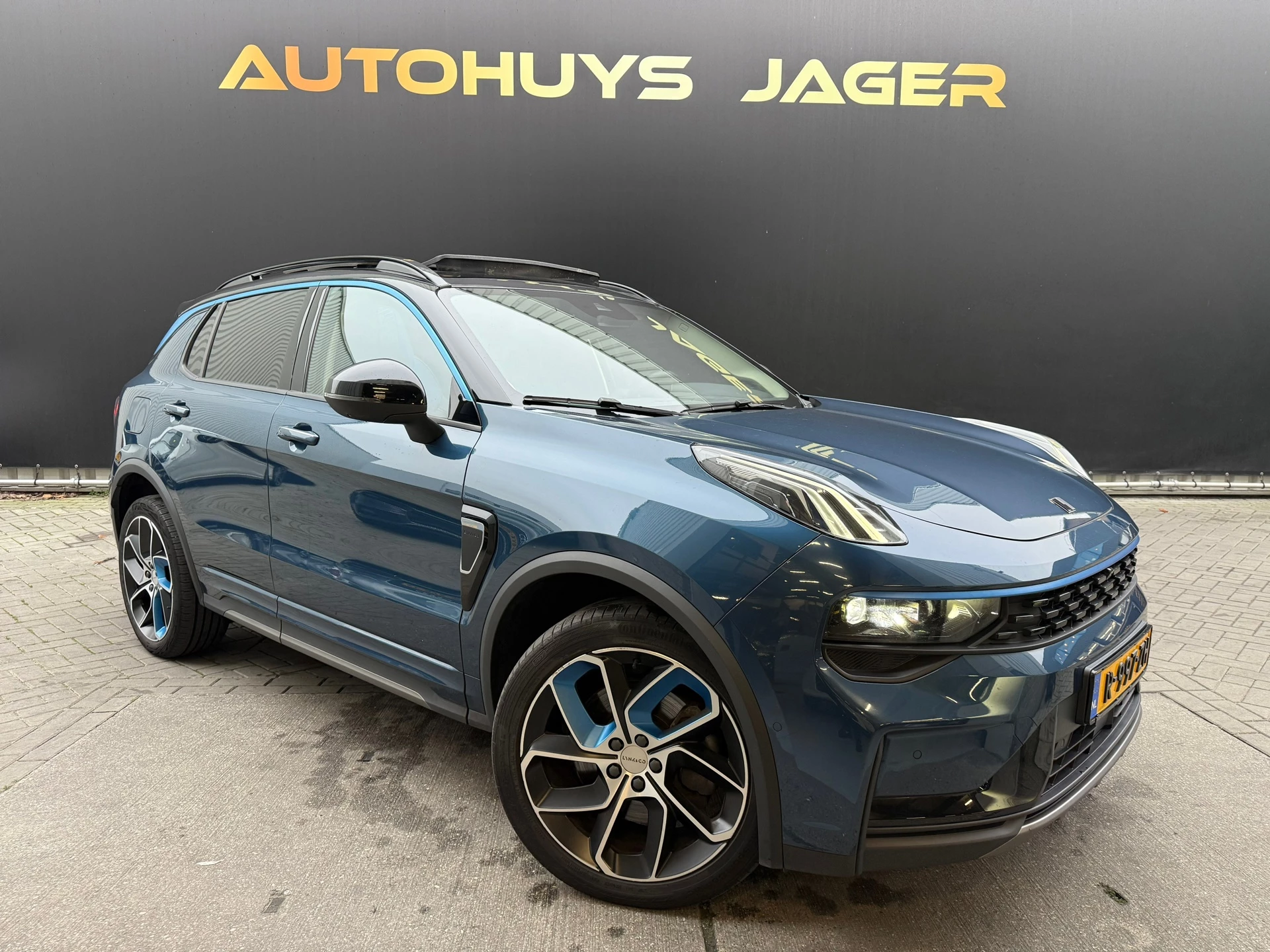 Hoofdafbeelding Lynk & Co 01