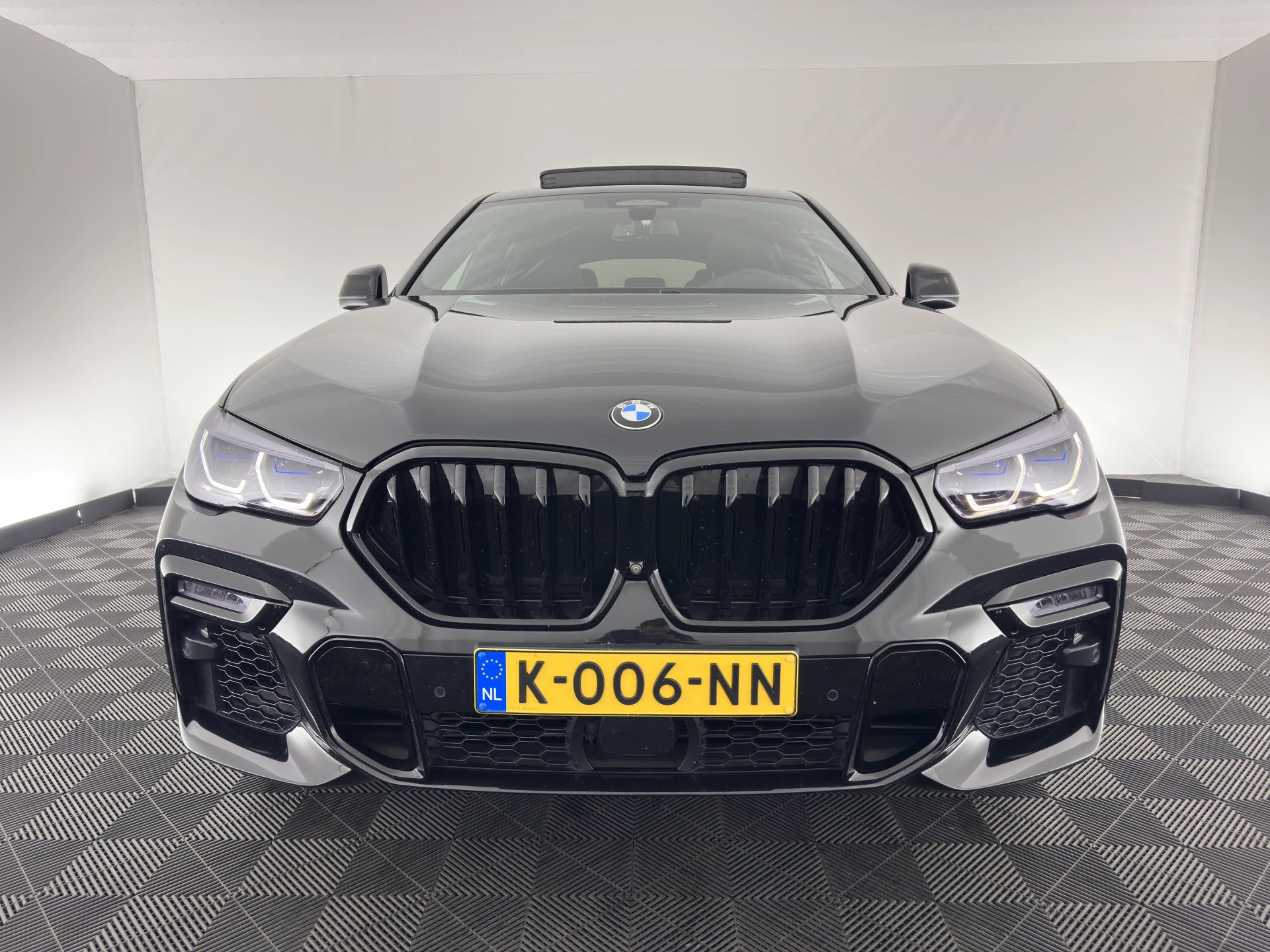 Hoofdafbeelding BMW X6