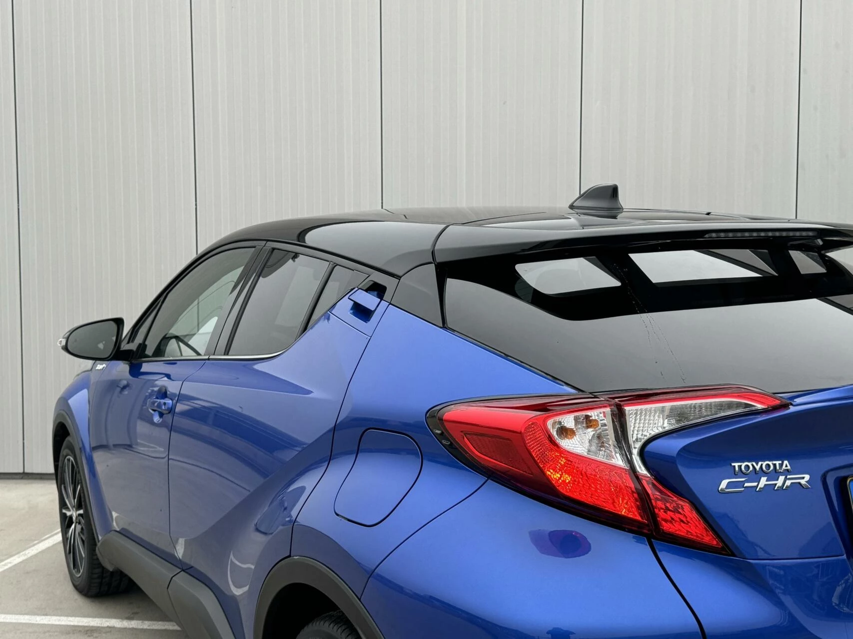 Hoofdafbeelding Toyota C-HR