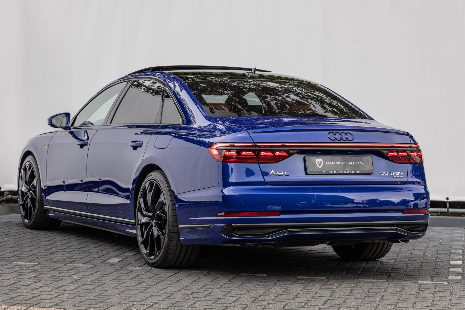 Hoofdafbeelding Audi A8