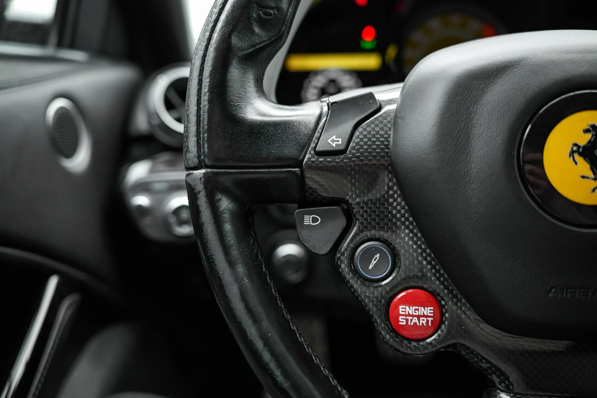 Hoofdafbeelding Ferrari F12