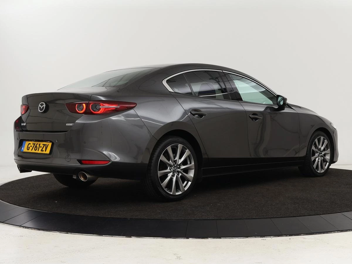 Hoofdafbeelding Mazda 3