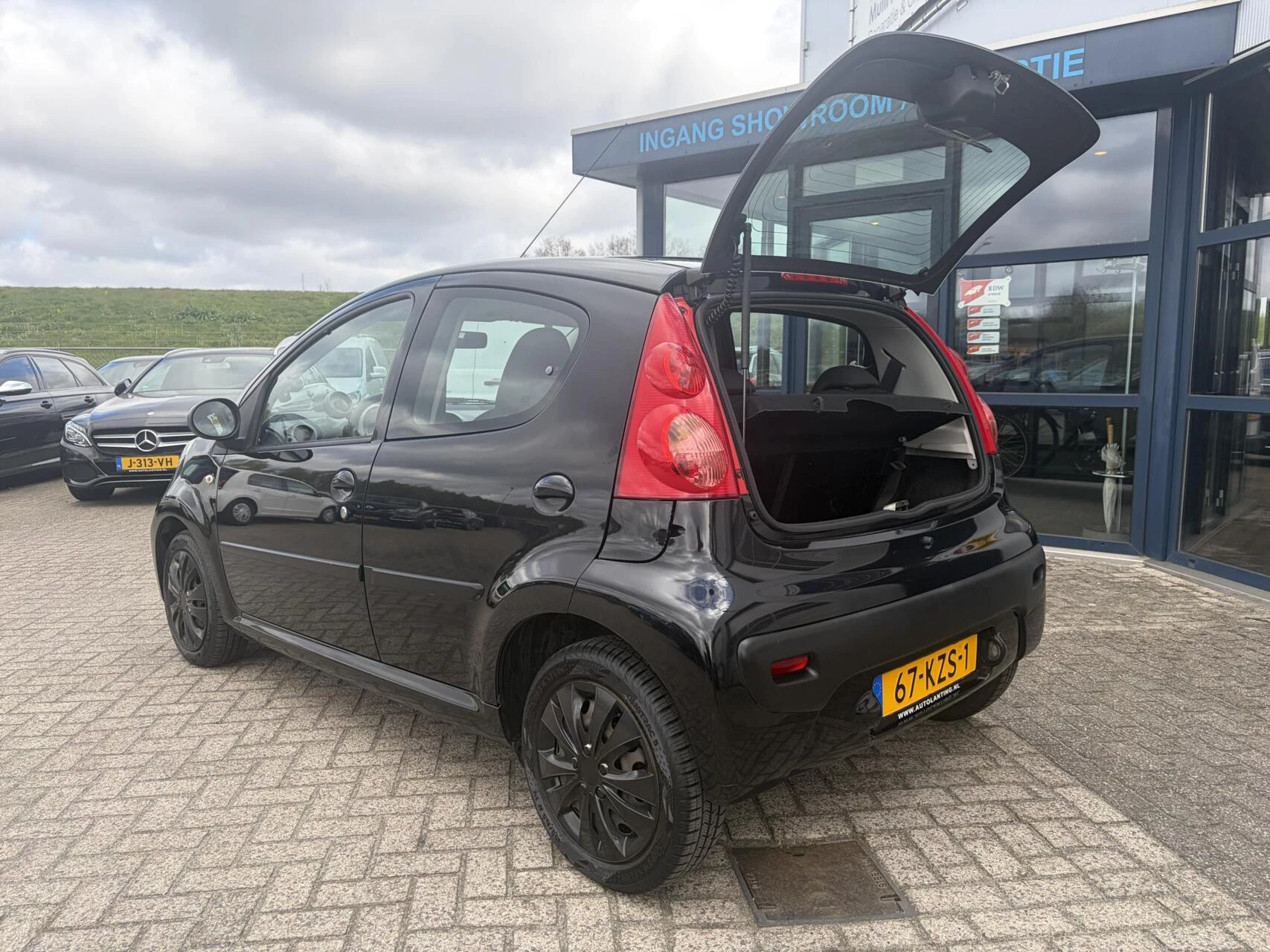 Hoofdafbeelding Peugeot 107