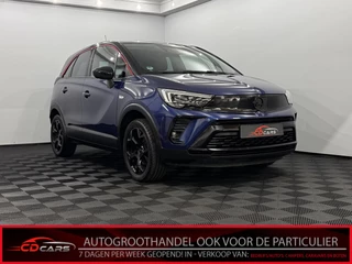 Hoofdafbeelding Opel Crossland Opel Crossland 1.2 Turbo GS Line Half leder, Parkeersensoren, Navi, Rijstrook correctie, Cruise control, A start stop