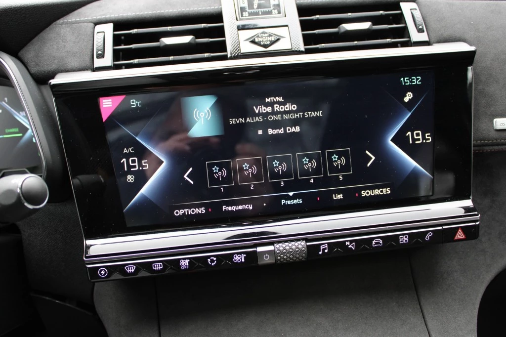 Hoofdafbeelding DS DS 7