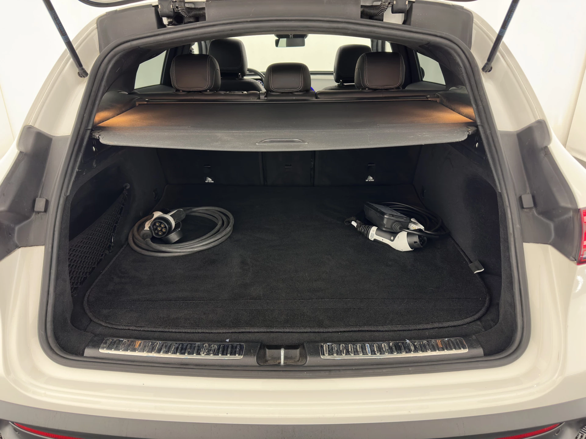 Hoofdafbeelding Mercedes-Benz EQC