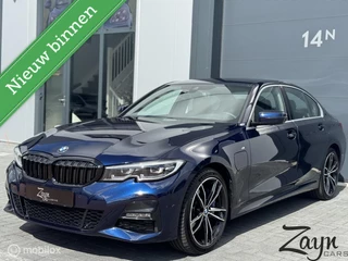 BMW 3-serie 330e eDrive Edition | M-Pakket | NAP | Leder |